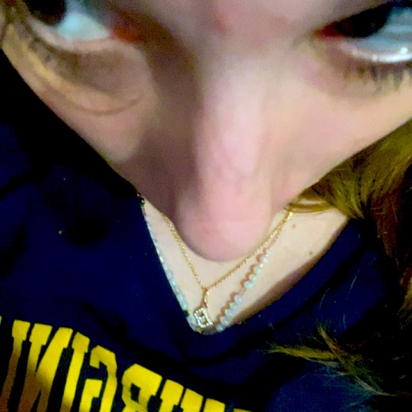 Meet your Posher, Isabella - Picture 1 of 13